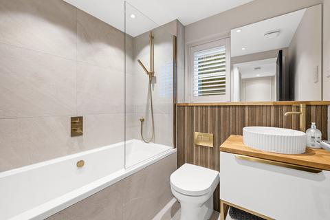 undefined, Ellis Walk, Crawley RH11