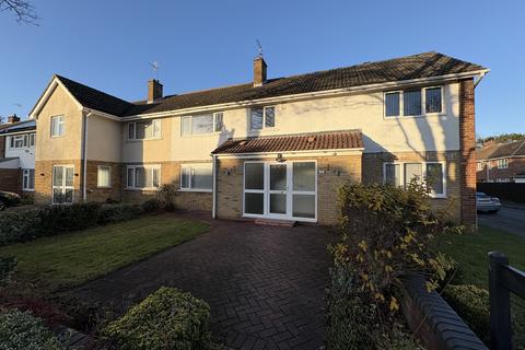 Studio to rent, Atherstone Avenue, PETERBOROUGH PE3