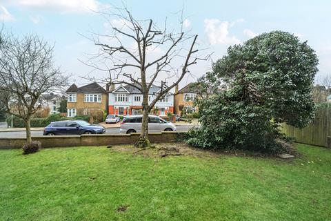 1 bedroom apartment for sale, Warwick Road, Barnet, EN5