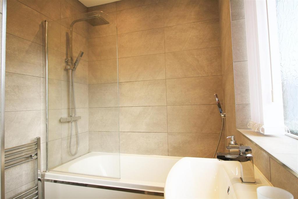 Shower.jpg
