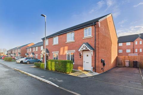3 bedroom semi-detached house for sale - Cattle way, Crewe CW2