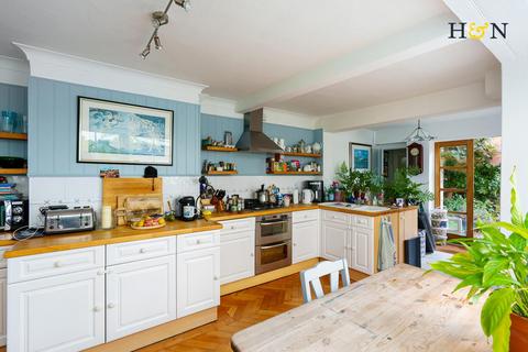 2 bedroom terraced house for sale, Connaught Terrace, Hove BN3