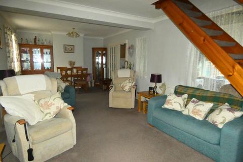 3 bedroom semi-detached house for sale, New Road, Tollesbury