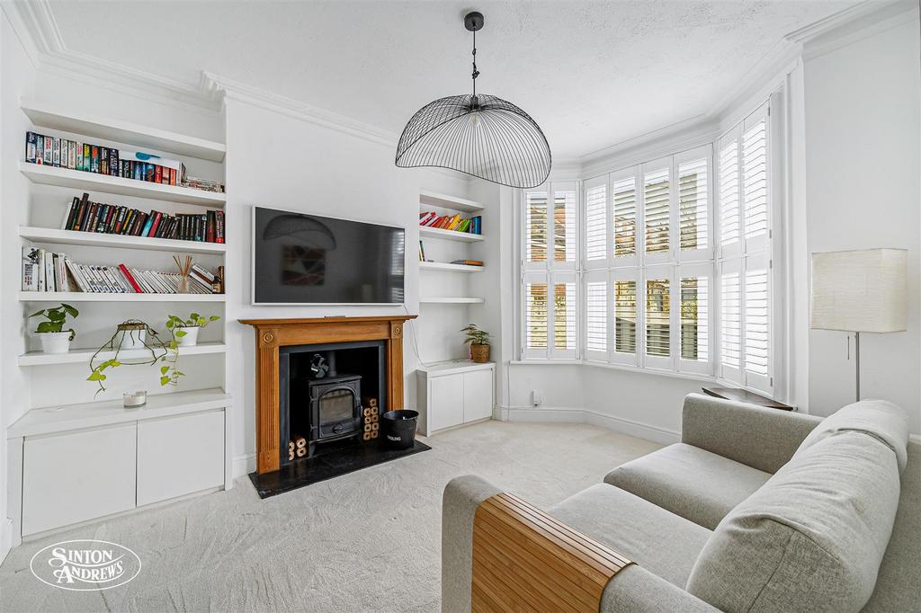 39 Cranmer Avenue-2.jpg