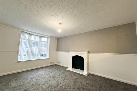 3 bedroom terraced house to rent, Whitby Way, Darlington