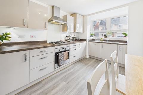 4 bedroom semi-detached house for sale, Burgundy Drive, Hemel Hempstead, HP2