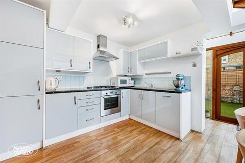 2 bedroom semi-detached house for sale, Northfield Road, London