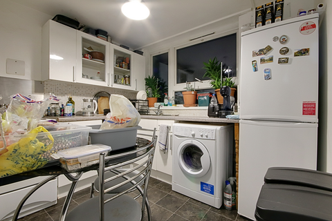 2 bedroom flat for sale, Turkey Street, Enfield, EN1