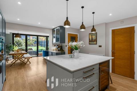 undefined, Warwick Road, St. Albans, AL1 4DJ
