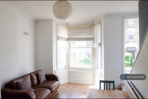 2 bedroom flat to rent, Mill Lane, London, NW6