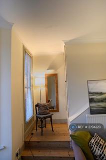2 bedroom flat to rent, Mill Lane, London, NW6