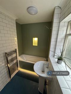 2 bedroom flat to rent, Mill Lane, London, NW6