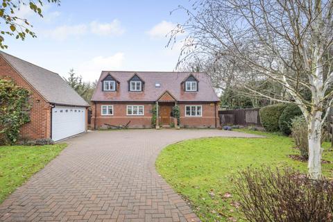 4 bedroom detached house for sale, Margaret Lowe Place, Aston Clinton
