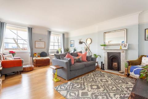 2 bedroom apartment for sale, Adelaide Crescent, Hove