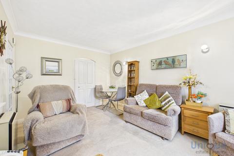 1 bedroom apartment for sale, Henry Street,  Lytham St. Annes, FY8