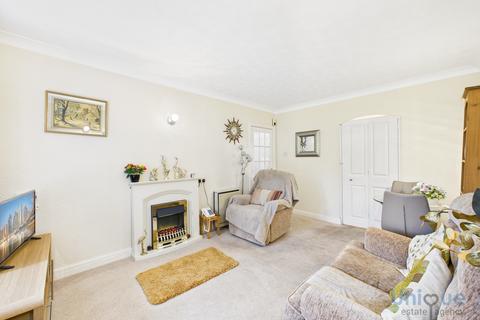 1 bedroom apartment for sale, Henry Street,  Lytham St. Annes, FY8