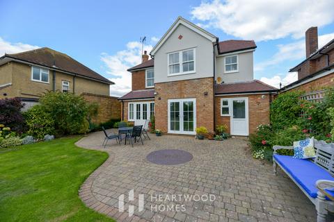 3 bedroom detached house for sale, Tollgate Road, Colney Heath, St. Albans, AL4 0PY