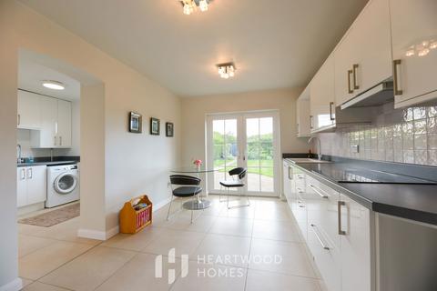 3 bedroom detached house for sale, Tollgate Road, Colney Heath, St. Albans, AL4 0PY