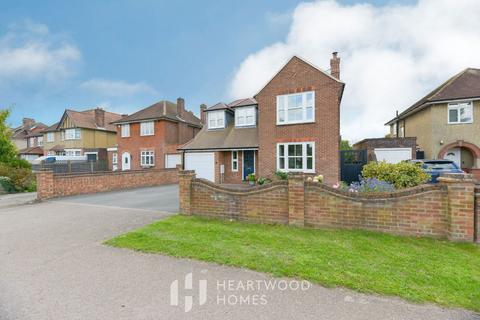 3 bedroom detached house for sale, Tollgate Road, Colney Heath, St. Albans, AL4 0PY