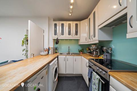 1 bedroom flat for sale, Mildmay Grove South, London, N1