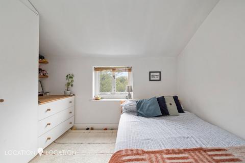1 bedroom flat for sale, Mildmay Grove South, London, N1
