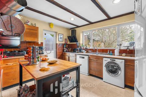 undefined, Bucknalls Drive, Bricket Wood, St. Albans, AL2 3XJ