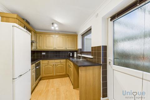2 bedroom terraced house for sale, Calder Close,  Lytham St. Annes, FY8