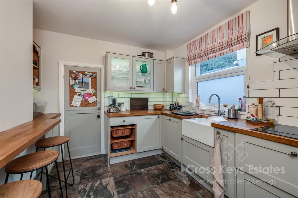Fitted Kitchen