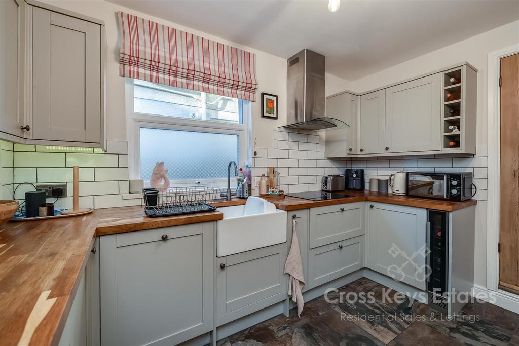 Fitted Kitchen