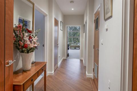 2 bedroom apartment for sale, Gibson Drive, Kings Hill, West Malling