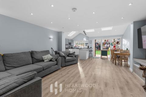 3 bedroom semi-detached house for sale, Gibbons Close, Sandridge, St. Albans, AL4 9EP