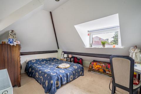 3 bedroom detached house for sale, Howard Drive, York
