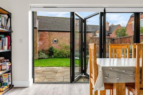 3 bedroom semi-detached house for sale, New Road, Woolmer Green, Knebworth