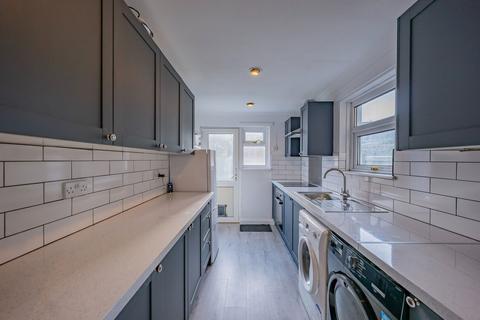 2 bedroom terraced house for sale, Great Brooms Road, Tunbridge Wells TN4
