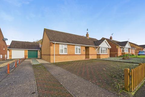 3 bedroom detached bungalow for sale - Greenwich Close, Downham Market PE38