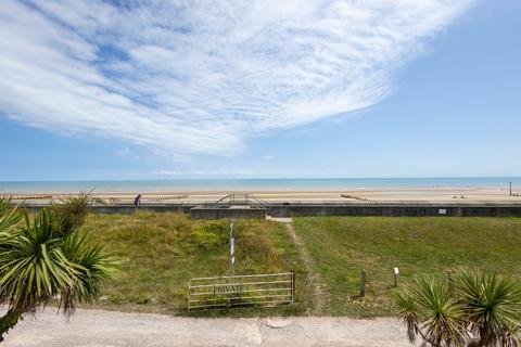 undefined, High Street, Dymchurch, Romney Marsh, TN29