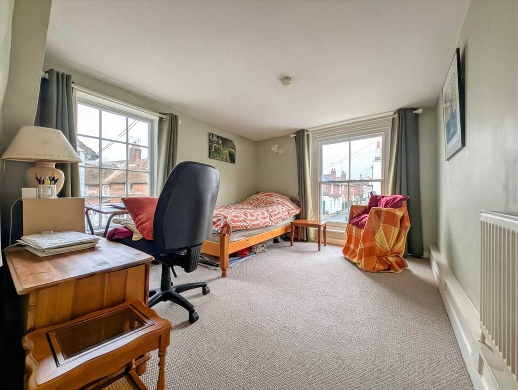 Bedroom 3 / Study
