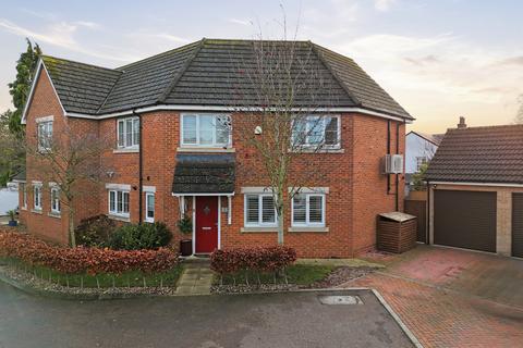 3 bedroom semi-detached house for sale, Kings Mount, Baldock, SG7