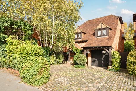 3 bedroom detached house for sale, Brox Road, Ottershaw, KT16