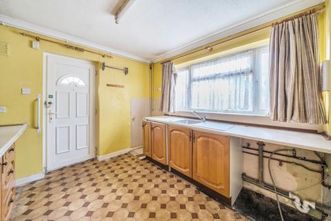 3 bedroom semi-detached house for sale, Ongar Place, Addlestone, KT15