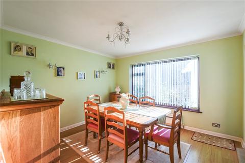 4 bedroom semi-detached house for sale, Vanessa Way, Joydens Wood, Kent, DA5