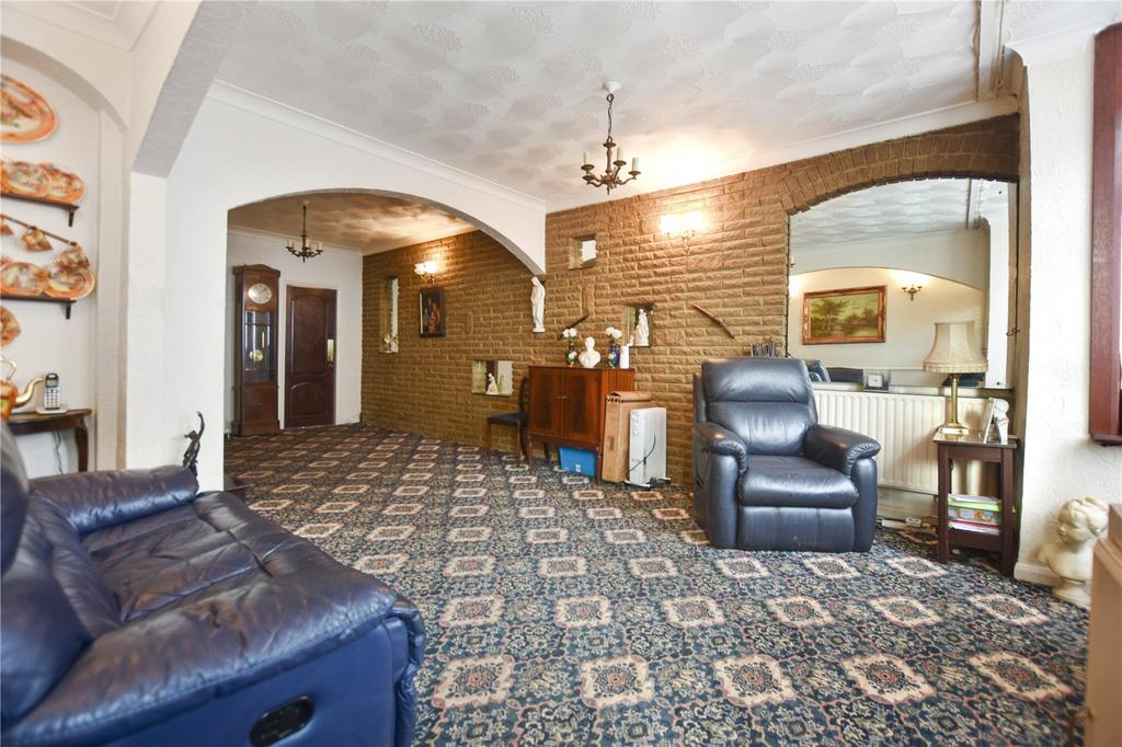 Livingin Room