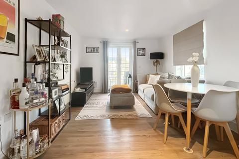 2 bedroom flat for sale, Weir Road, Bexley, DA5