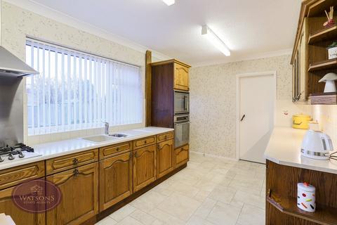3 bedroom semi-detached house for sale, Harwill Crescent, Nottingham, NG8