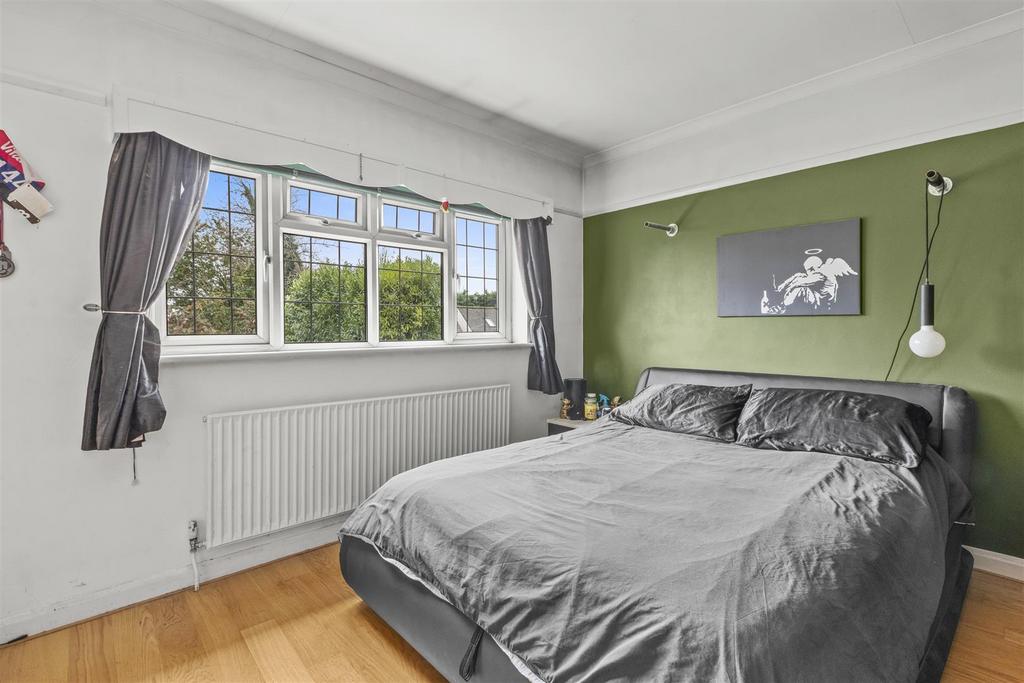 25 Marlow Rd, HP11 1 TA-13.jpg