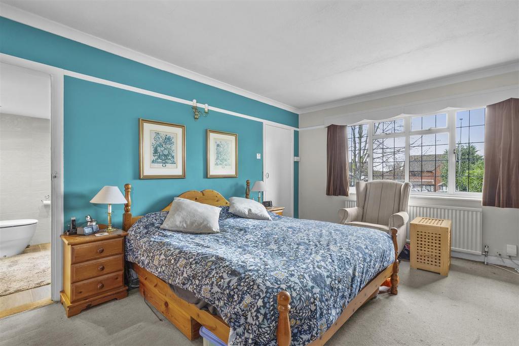 25 Marlow Rd, HP11 1 TA-10.jpg
