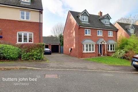 5 bedroom detached house for sale, Moat Lane, Crewe