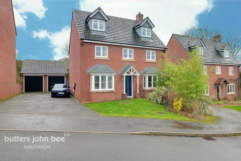5 bedroom detached house for sale, Moat Lane, Crewe