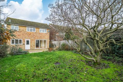 4 bedroom detached house for sale, Hormare Crescent, Storrington, RH20