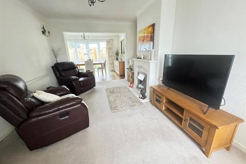 undefined, Mountain Ash Avenue, Leigh-On-Sea